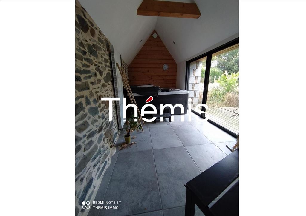 Maison LA ROCHE DERRIEN (22450) CABINET AFFAIRES THEMIS