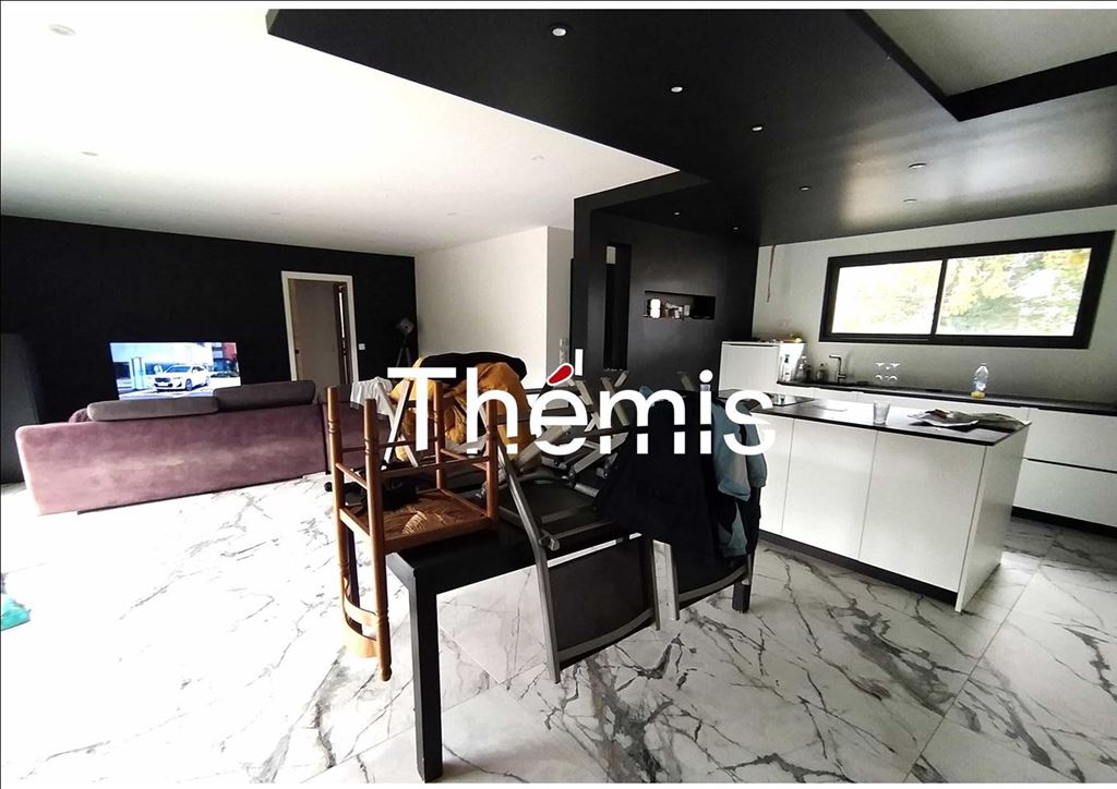 Maison Contemporaine PLOUARET (22420) CABINET AFFAIRES THEMIS