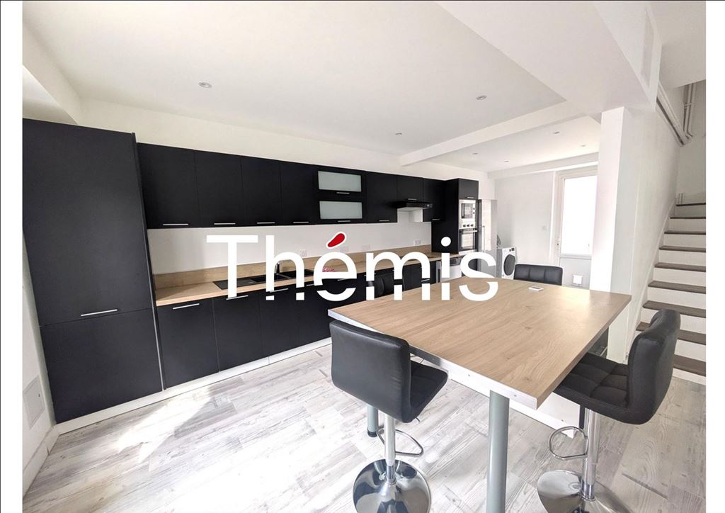 Maison GUINGAMP (22200) CABINET AFFAIRES THEMIS